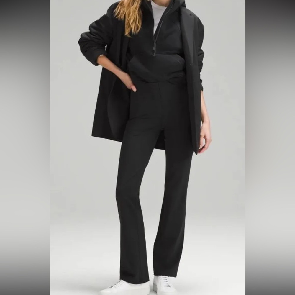 NWT Smooth Fit High Rise Pull On Pant